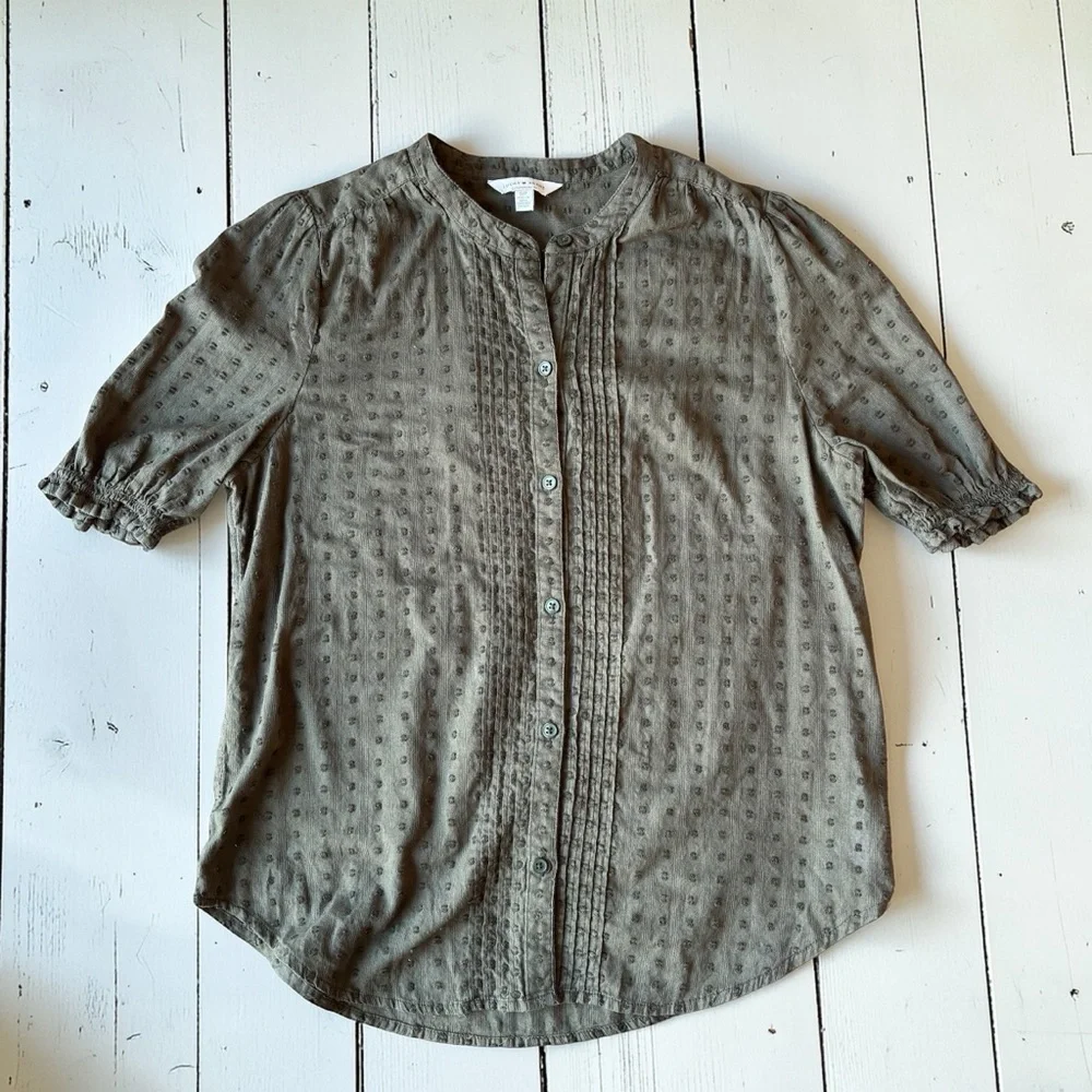 Lucky Brand Olive Green Textured Blouse Size SP Pintuck Button Front Cotton Boho - Picture 12 of 13